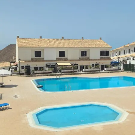 Casa Leocadia - Your Peaceful Haven In Tenerife